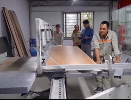 giới thiệu CÔNG TY TNHH THƯƠNG MẠI VÀ SẢN XUẤT CỬA VIỆT ,  sản xuất cửa gỗ nhựa composite thương hiệu GOODDOOR